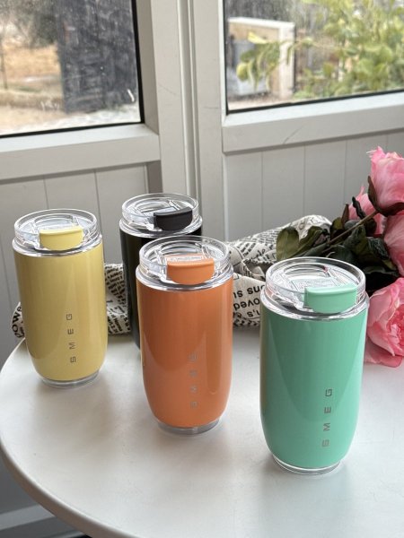 حافظة smeg 300 m